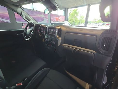 Used 2024 Chevrolet Silverado 1500 Custom w/ Turbomax Blackout Package RWD image 21