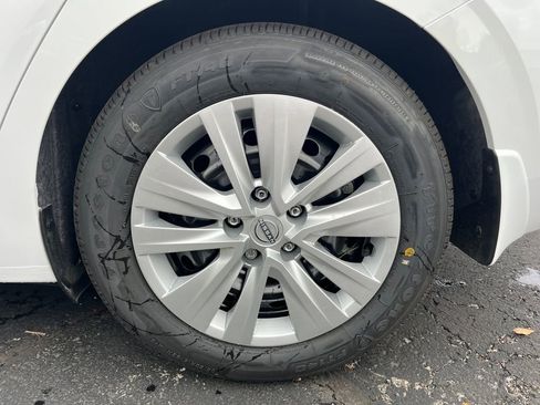 New 2025 Nissan Sentra S image 10