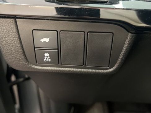 Used 2023 Honda CR-V EX-L image 30