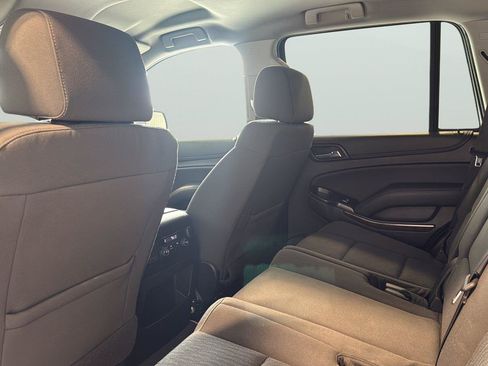 Used 2020 Chevrolet Tahoe LS RWD image 17