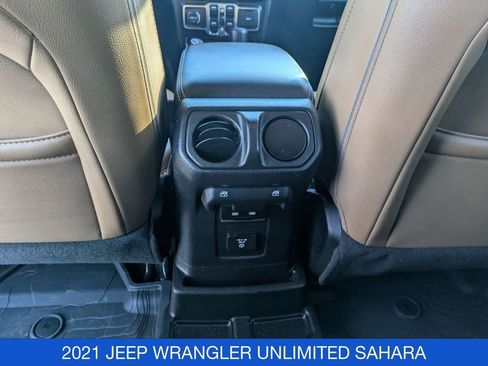 Used 2021 Jeep Wrangler Unlimited Sahara image 31