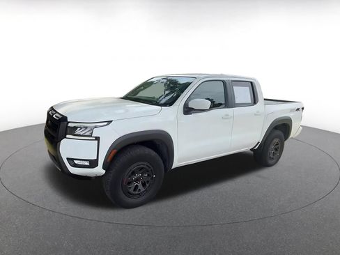 Used 2026 Nissan Frontier PRO-4X AWD/4WD image 8