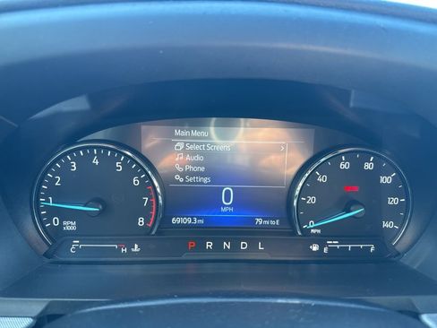 Used 2022 Ford Explorer XLT w/ Equipment Group 202A image 15