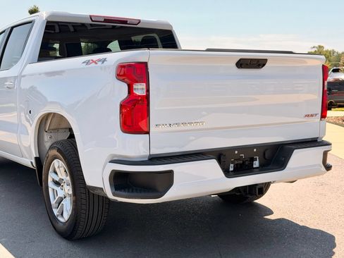 Used 2026 Chevrolet Silverado 1500 RST AWD/4WD image 5