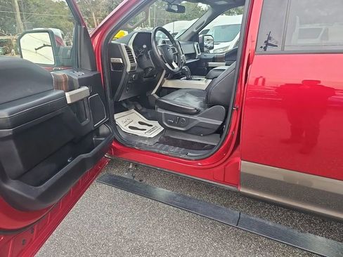 Used 2016 Ford F150 Lariat image 14