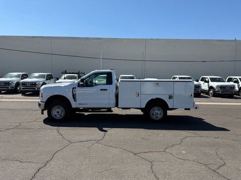 New 2024 Ford F350 XL w/ XL Chrome Package image 4