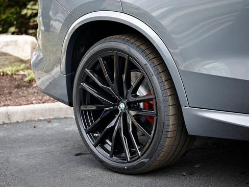 New 2026 BMW X5 xDrive40i w/ M Sport Package AWD/4WD image 6