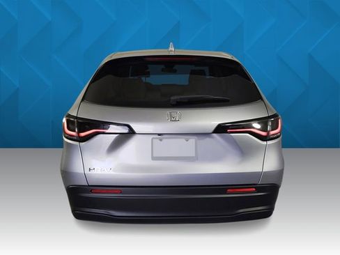 New 2026 Honda HR-V LX image 4