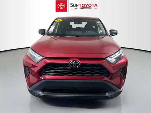 Used 2024 Toyota RAV4 LE FWD image 10