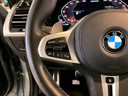 Certified 2025 BMW X4 M40i image 23