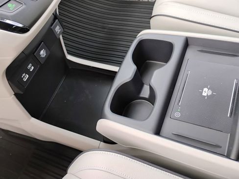 New 2026 Honda Odyssey Touring image 32