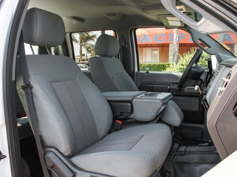 Used 2016 Ford F450 XLT AWD/4WD image 33