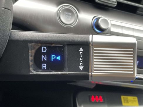 New 2026 Hyundai Kona SEL Premium image 23