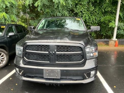 Used 2017 RAM 1500 Express w/ Express Value Package RWD image 10