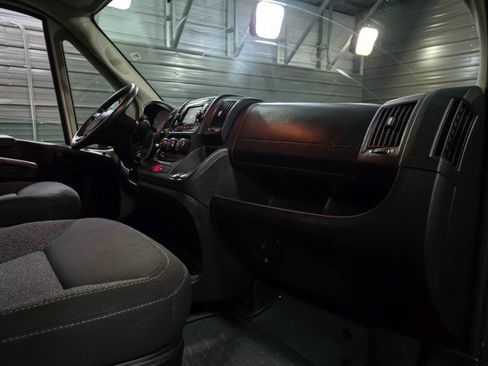 Used 2018 RAM ProMaster 1500 w/ Interior Convenience Group image 13