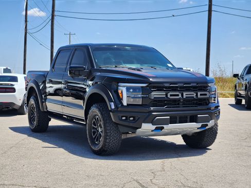 Used 2026 Ford F150 Raptor AWD/4WD image 3