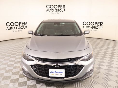 Used 2025 Chevrolet Malibu RS FWD image 8