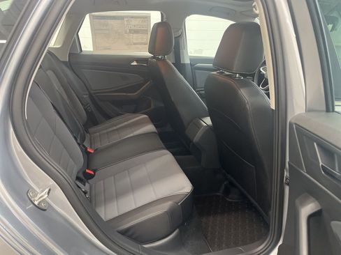 New 2026 Volkswagen Jetta SE image 34