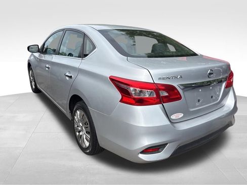 Used 2019 Nissan Sentra S FWD image 10