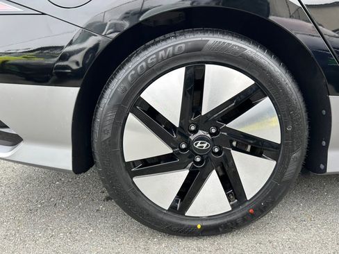 Used 2023 Hyundai Ioniq 6 SE RWD image 59