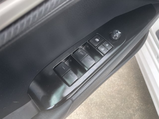 Used 2025 Toyota Camry SE FWD image 21