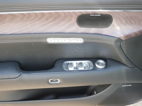 New 2025 Genesis G90 3.5T image 8