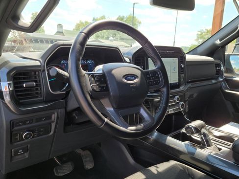 Used 2022 Ford F150 XLT w/ Equipment Group 302A High AWD/4WD image 9
