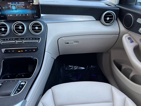 Certified 2022 Mercedes-Benz GLC 300 4MATIC image 28