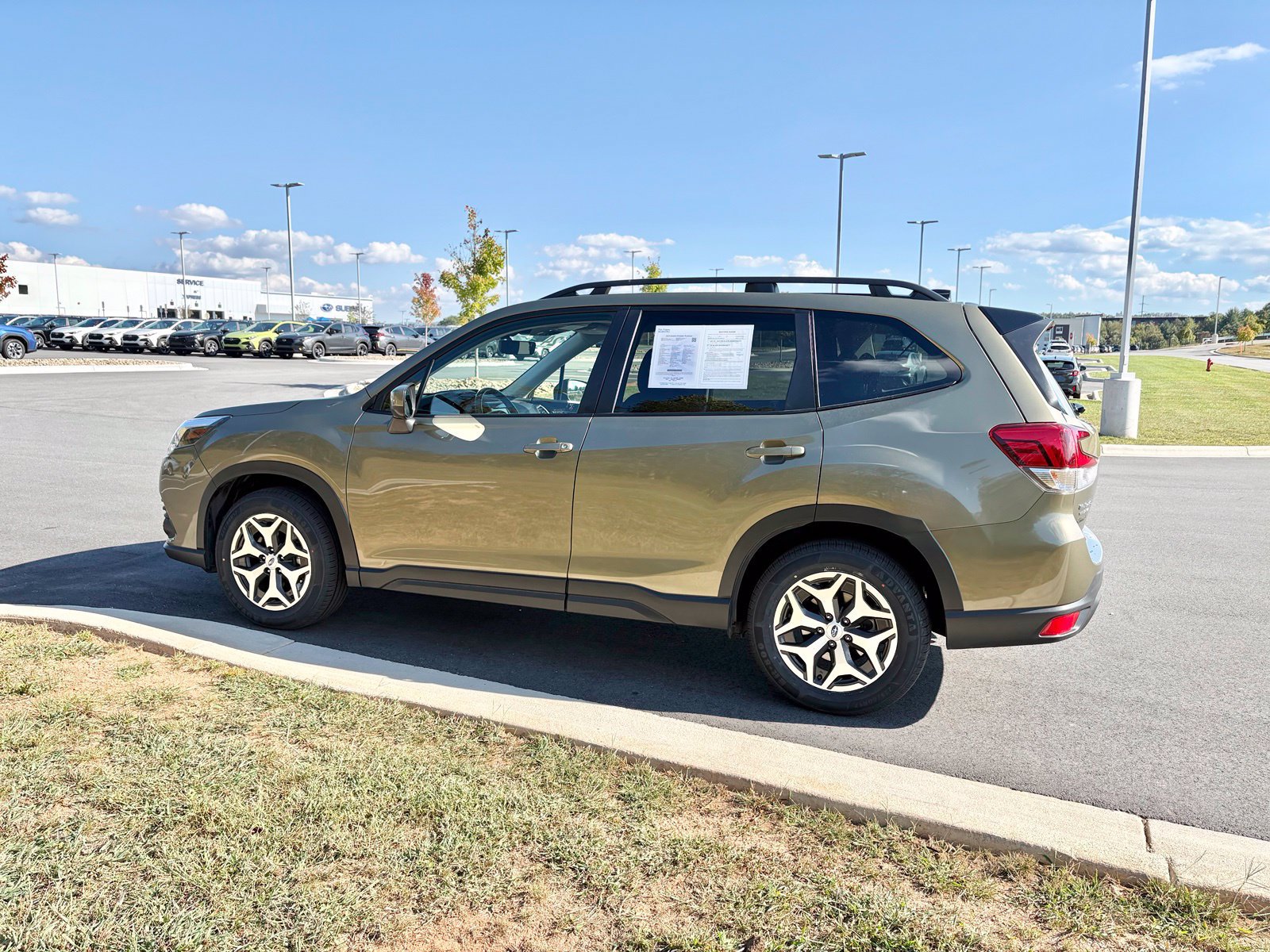 Certified 2024 Subaru Forester Premium AWD/4WD image 5