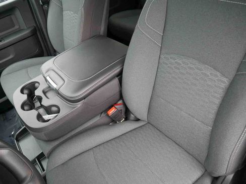 New 2026 RAM 2500 Tradesman AWD/4WD image 30