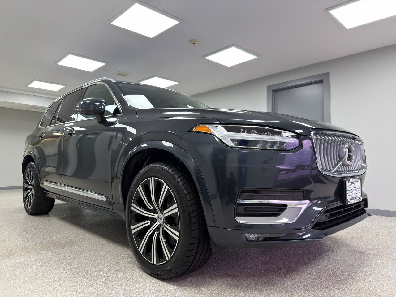Used 2022 Volvo XC90 T6 Inscription AWD/4WD image 4