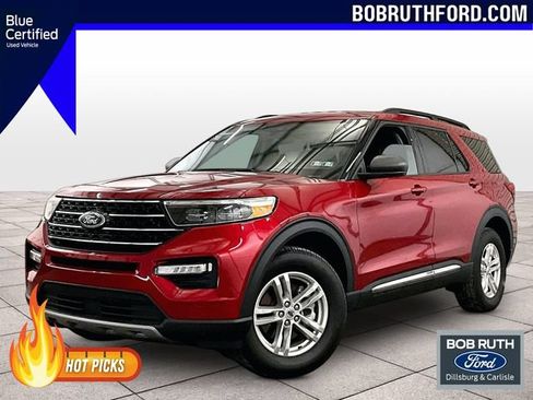 Certified 2023 Ford Explorer XLT w/ Equipment Group 202A AWD/4WD image 1