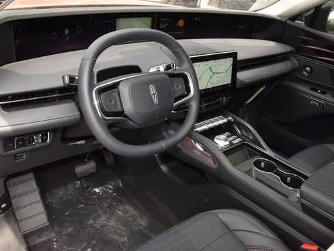 New 2026 Lincoln Nautilus Reserve w/ Jet Appearance Package AWD/4WD image 43