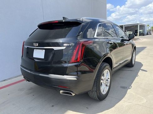 Certified 2023 Cadillac XT5 Luxury w/ LPO, Floor Liner Package image 5