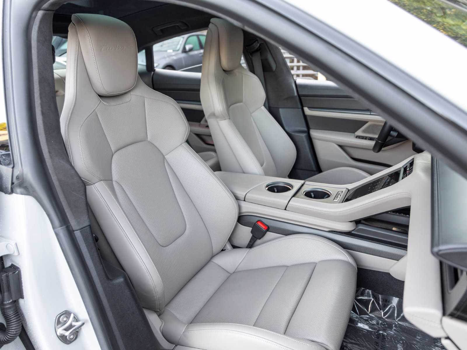 Certified 2021 Porsche Taycan Turbo S AWD/4WD image 61