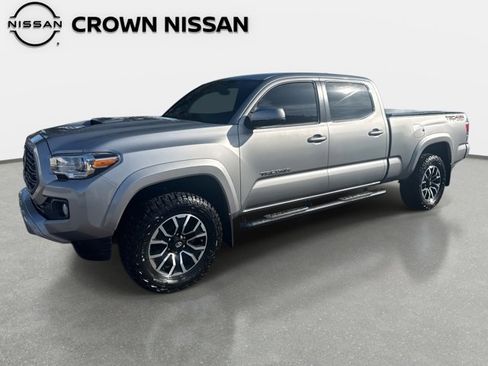 Used 2021 Toyota Tacoma TRD Sport image 2