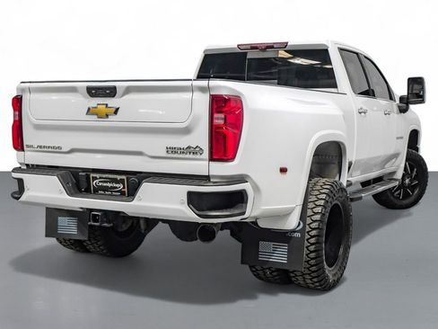 Used 2022 Chevrolet Silverado 3500 High Country image 8