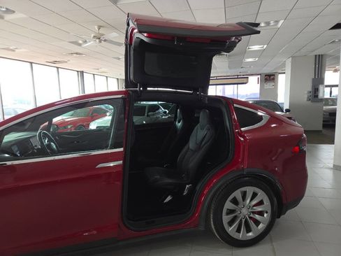 Used 2016 Tesla Model X 90D AWD/4WD image 20