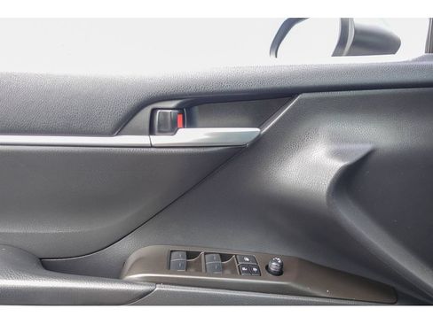 Certified 2023 Toyota Camry SE FWD image 12