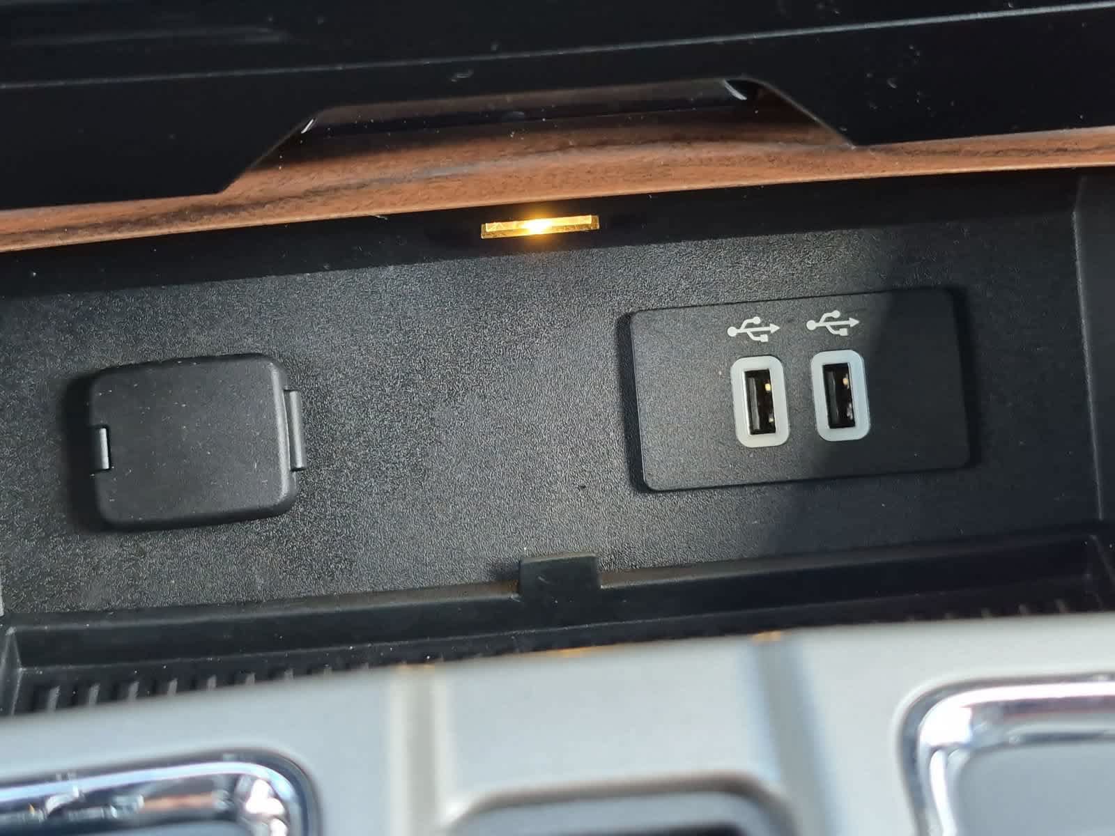 Used 2016 Ford F150 Lariat AWD/4WD image 30
