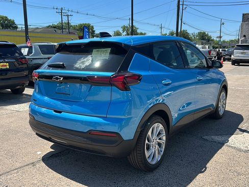 New 2027 Chevrolet Bolt LT FWD image 8
