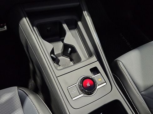 New 2026 Volkswagen Tiguan SE R-Line image 16