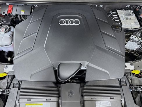 Certified 2025 Audi Q7 3.0T Premium Plus w/ Premium Plus Package image 31
