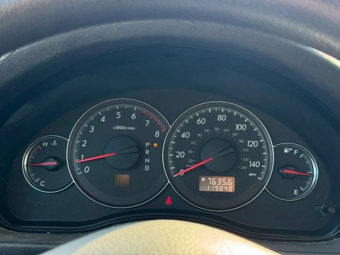Used 2008 Subaru Outback 2.5i L.L. Bean AWD/4WD image 26