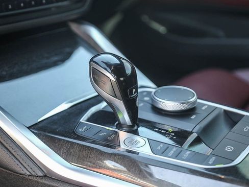 Used 2022 BMW 430i Convertible w/ M Sport Package RWD image 21