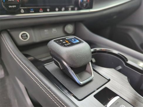 Certified 2021 Nissan Rogue SL w/ Premium Package image 31