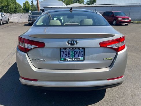 Used 2011 Kia Optima EX w/ Hybrid Premium Technology Pkg FWD image 6