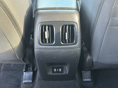 Used 2025 Hyundai Tucson SEL FWD image 30
