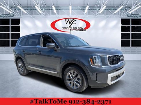 Used 2024 Kia Telluride LX image 1