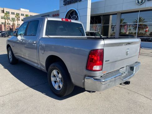 Used 2021 RAM 1500 Classic SLT RWD image 9